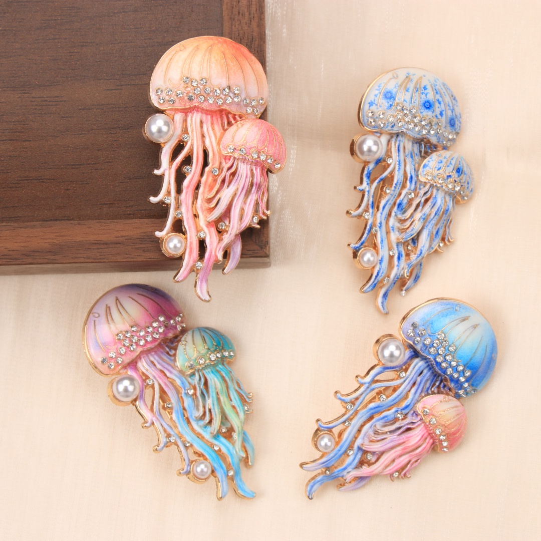Broches de diseño con motivos  - Luxury Lifestyle Jewelry reseña y precio